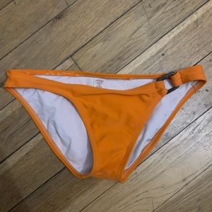 CRB bottom swim